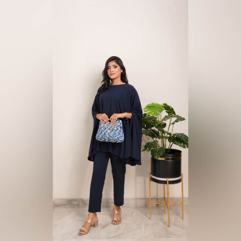 Chic Navy Blue Women's Tunic Top